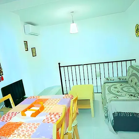 Con Acceso A Piscina Comunitaria A 200 Metros Zona Atalaya Apartment *