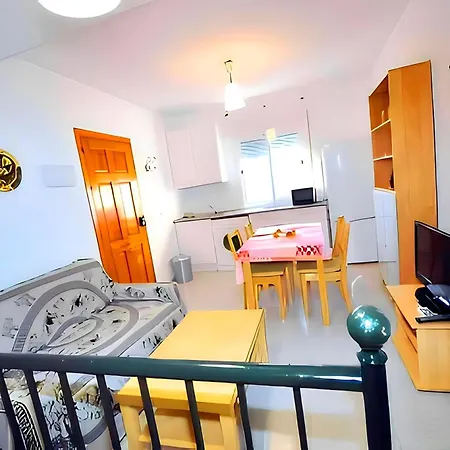 Apartment Con Acceso A Piscina Comunitaria A 200 Metros Zona Atalaya *